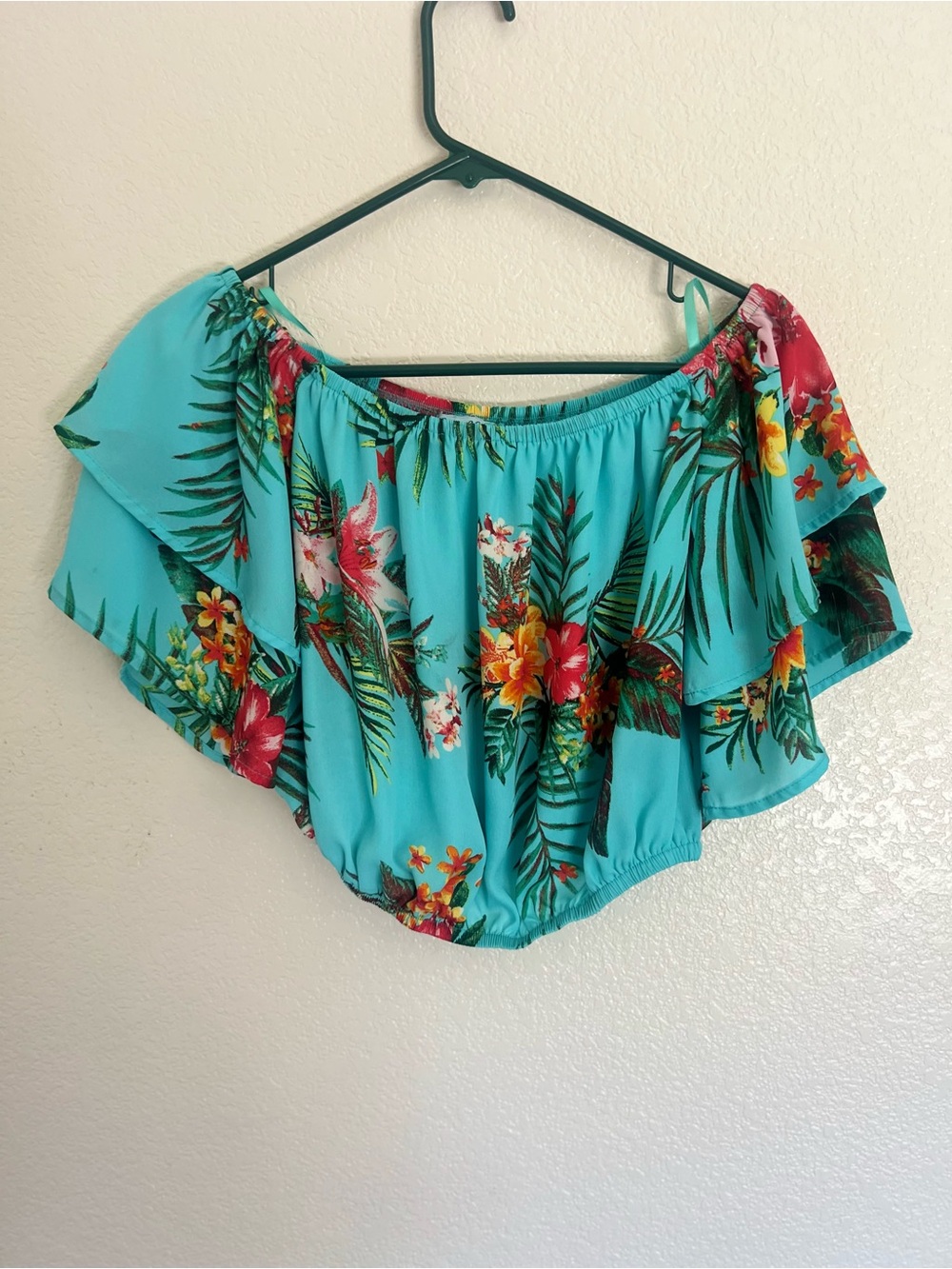 She + Sky Top & Bottom Set - Picture 2 of 11